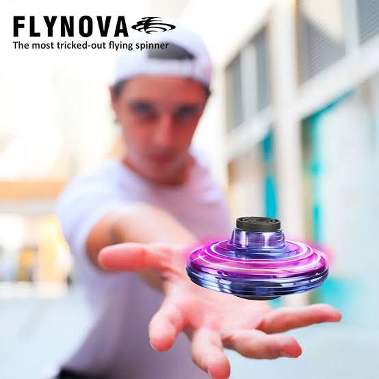 UFO FLYING FIDGET SPINNER WITH LED LIGHTS