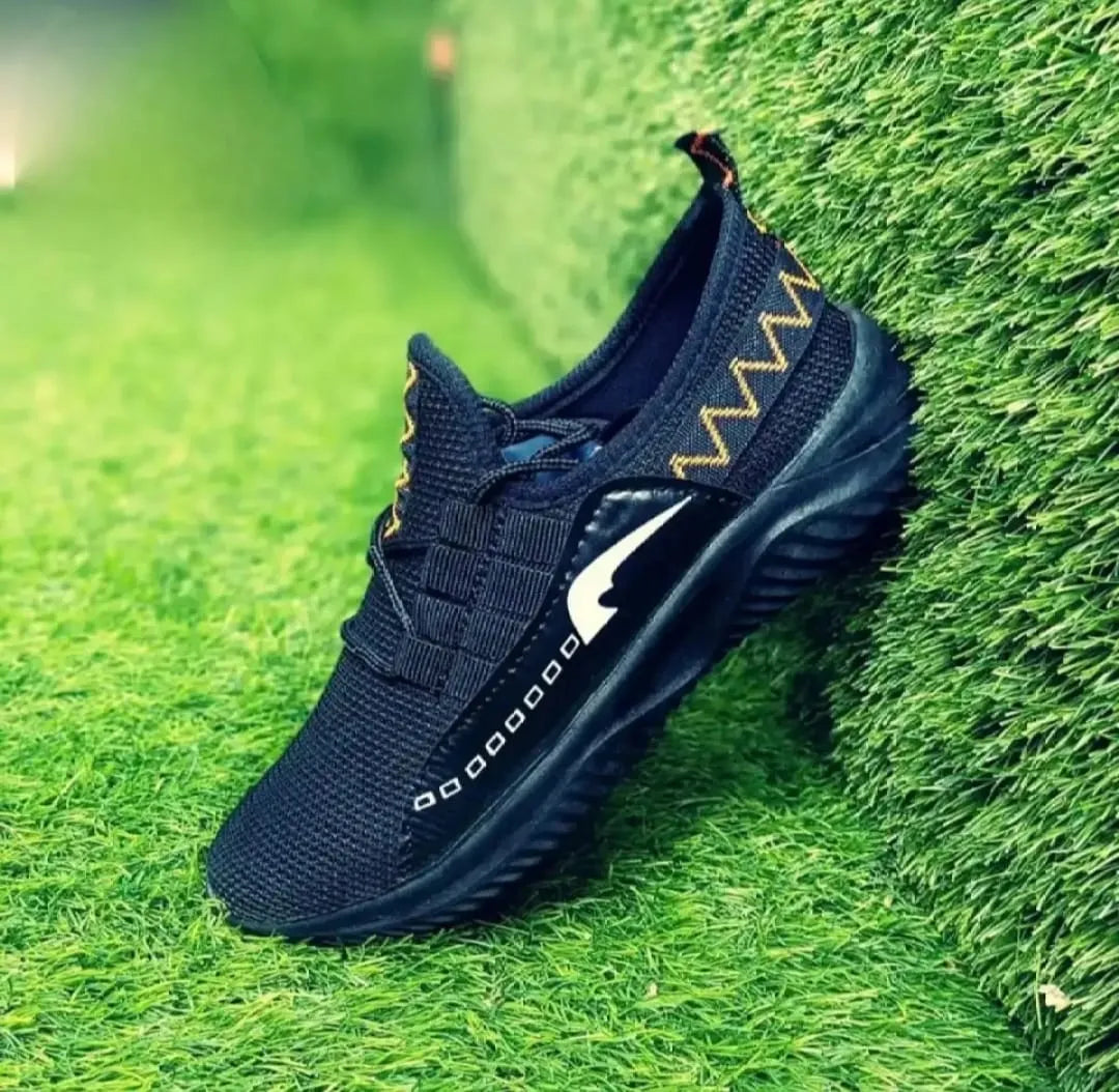 Trendy Casual Lace Up Sports Shoes For Men